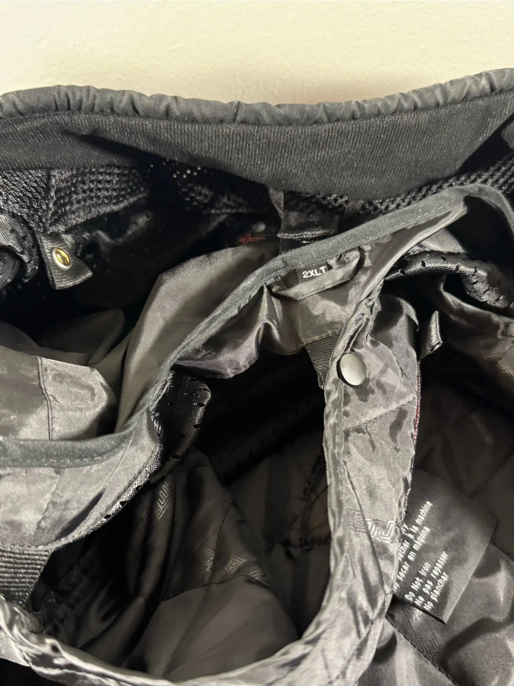 Like New Tourmaster Intake Series 2 Mesh Motorcycle Jacket. All 3 Liners